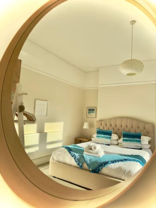 Garden Apartment, Central Harrogate With Parking Exterior photo