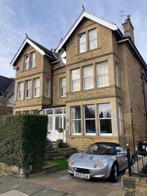 Garden Apartment, Central Harrogate With Parking Exterior photo